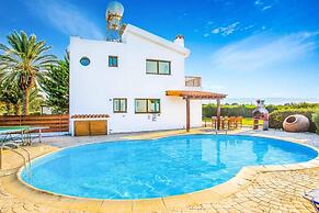 Blue Bay Villa Nicole