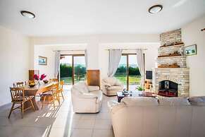 Blue Bay Villa Nicole