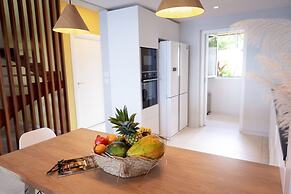 Eden Roc Villas