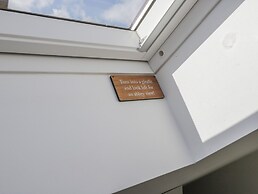 Foxton Penthouse