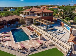 Villa Frenky