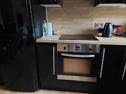 Beautiful 1bed Apartment With a Back Garden