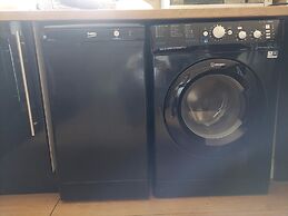 Beautiful 1bed Apartment With a Back Garden