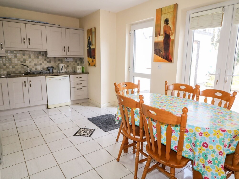 Bridgetown Cottage