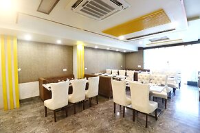 Hotel Taj Venture By Park Tree