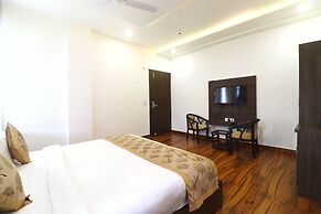 Hotel Taj Venture By Park Tree