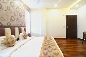 Hotel Taj Venture By Park Tree