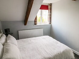 Woodview Cottage