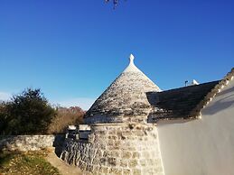 Trullo Home Sleeps 4 With Pool