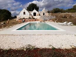 Trullo Home Sleeps 4 With Pool