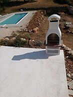 Trullo Home Sleeps 4 With Pool