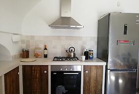 Trullo Home Sleeps 4 With Pool