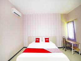 OYO 91283 Sg Premium Guest House