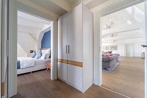 ZOYA LUXURY RESIDENCE