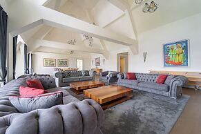 ZOYA LUXURY RESIDENCE
