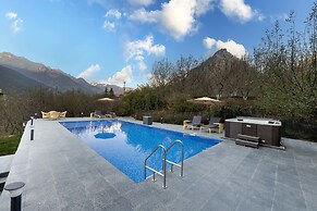 Echor Himalayan Aurum Resort & Spa, Manali