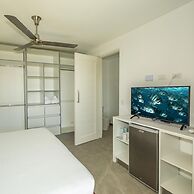 Adeluna Luxury Ocean View Villas
