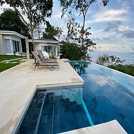 Adeluna Luxury Ocean View Villas