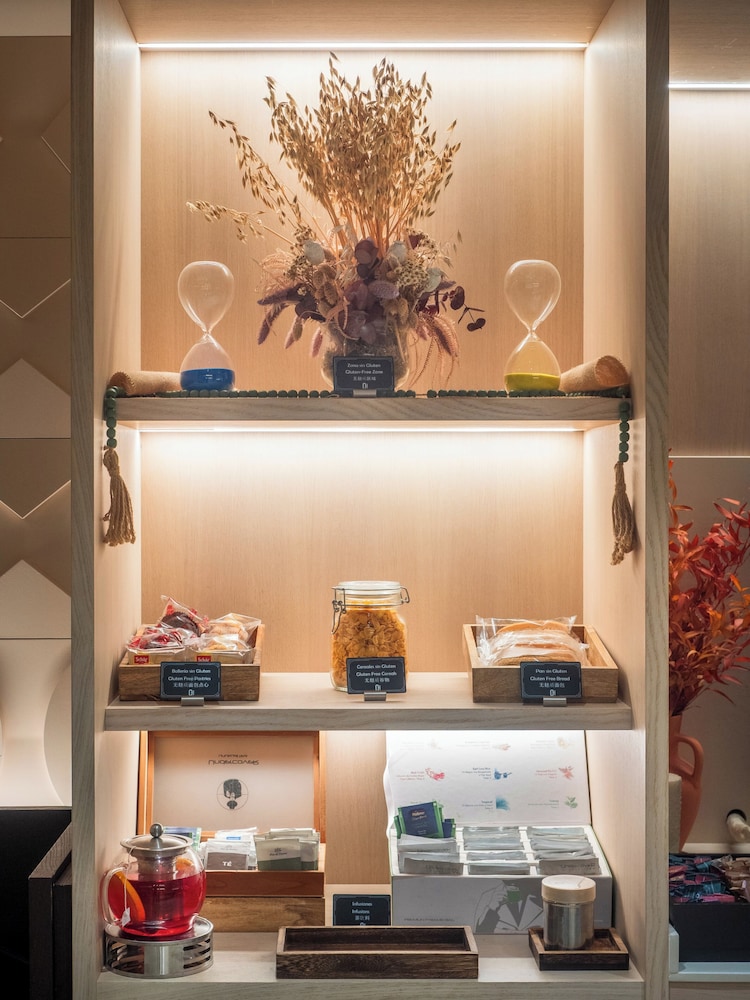 Arcelon Hotel