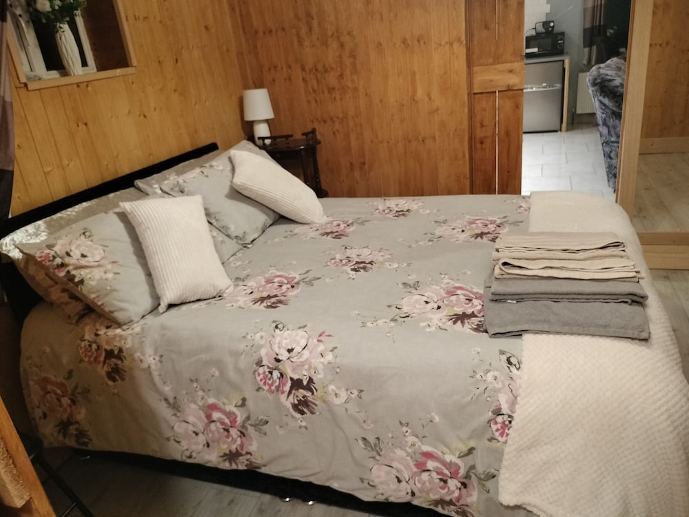 One Bedroom Apartment Achill Island Pets Allowed
