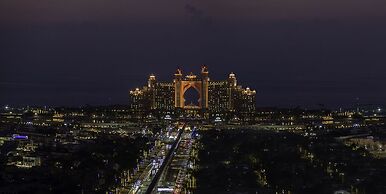 LUX Iconic Views at The Palm Tower 5