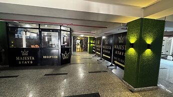 Hotel Leo Saffron