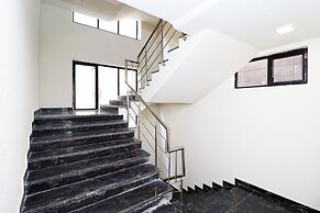 Hotel Leo Saffron