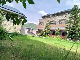 Nature Retreat Resorts