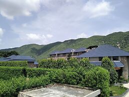 Nature Retreat Resorts
