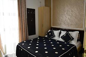 Elite Hotel