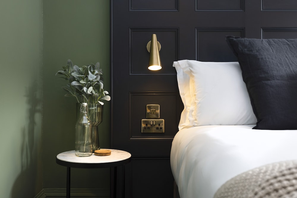 29 Queen Street Aparthotel
