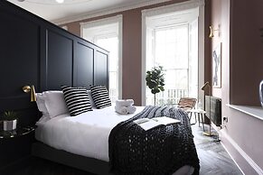 29 Queen Street Aparthotel