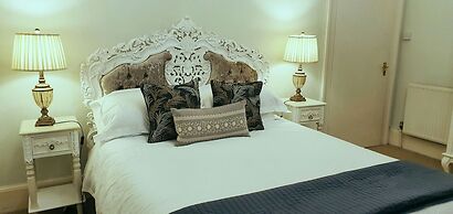 Fleurie Guest House