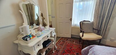 Fleurie Guest House