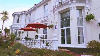 Fleurie Guest House