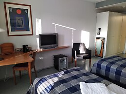 West Side Hotel