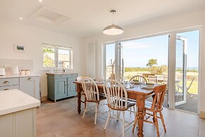 Morlan Cottage
