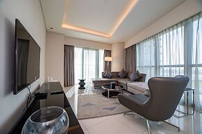 Paramount Towers 2BR Luxurious Apartment - 360 vacation