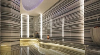 Paramount Towers 2BR Luxurious Apartment - 360 vacation