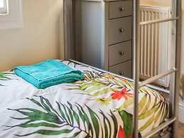 Lovely Villa1king 2 Double 4 Single 1 Bunk Beds