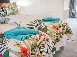 Lovely Villa1king 2 Double 4 Single 1 Bunk Beds