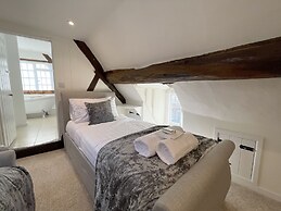 Humbug Cottage