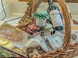 Humbug Cottage