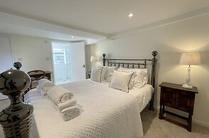 Humbug Cottage
