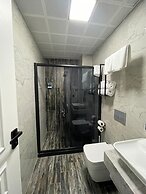 Newton Otel