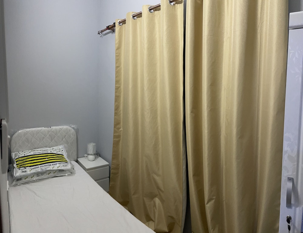 AlBarsha 1 Hostel By PHM