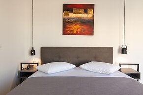 Dunlin Hotel