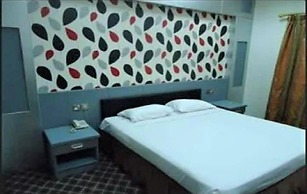 Al Commodore Hotel