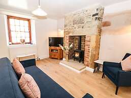 3 Mill Wynd