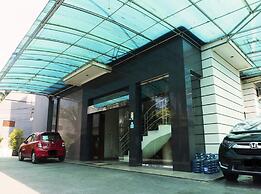 OYO 91327 Residence 38